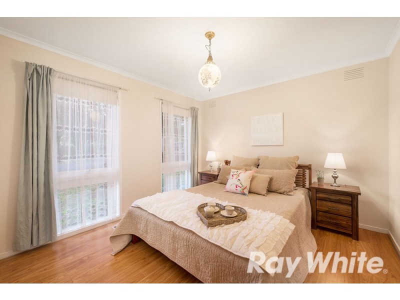 22 Lloyd Street, Knoxfield VIC 3180