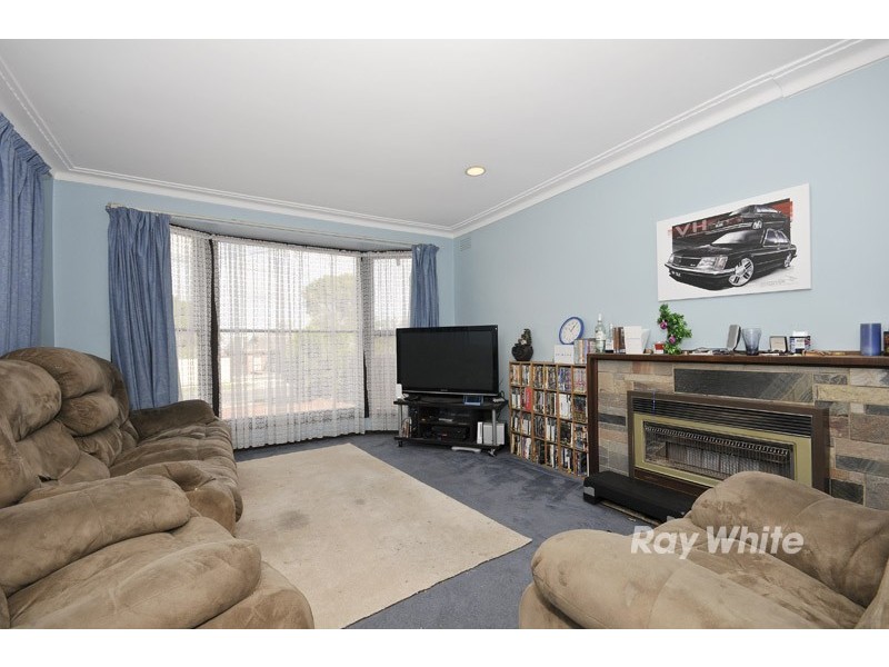 32 Anne Road, Knoxfield VIC 3180