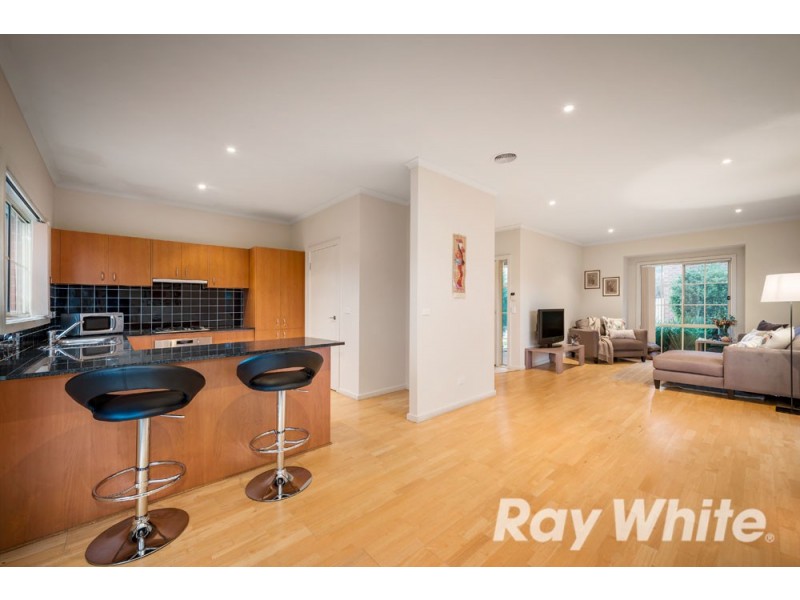 7/19 Earls Court, Wantirna South VIC 3152