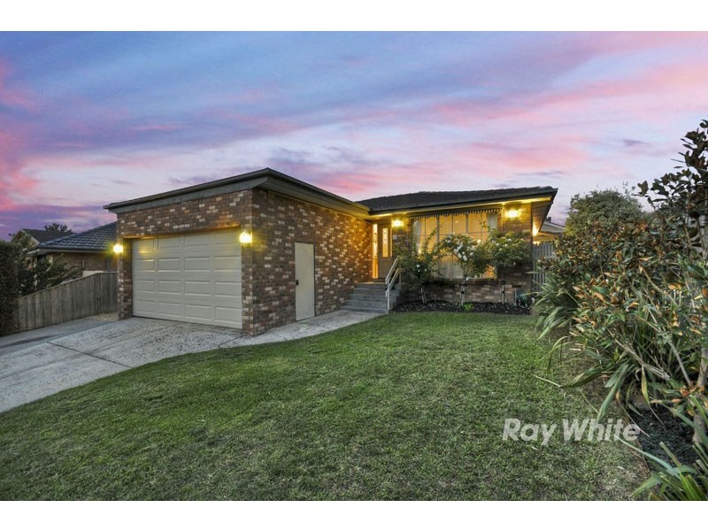 12 Wondalea Crescent, Wantirna VIC 3152