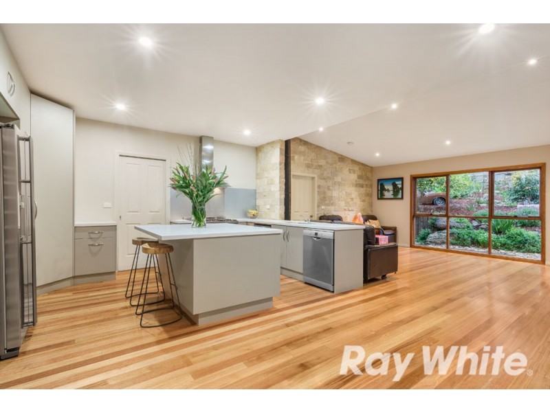 20 Montalbo Road, Ringwood North VIC 3134