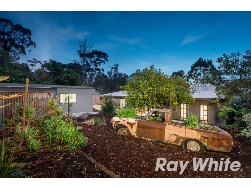 20 Montalbo Road, Ringwood North VIC 3134