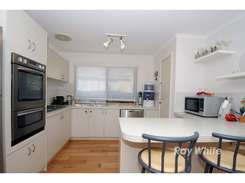 23 Watersedge Close, Knoxfield VIC 3180