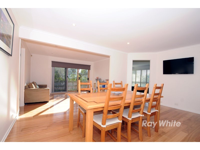 23 Watersedge Close, Knoxfield VIC 3180