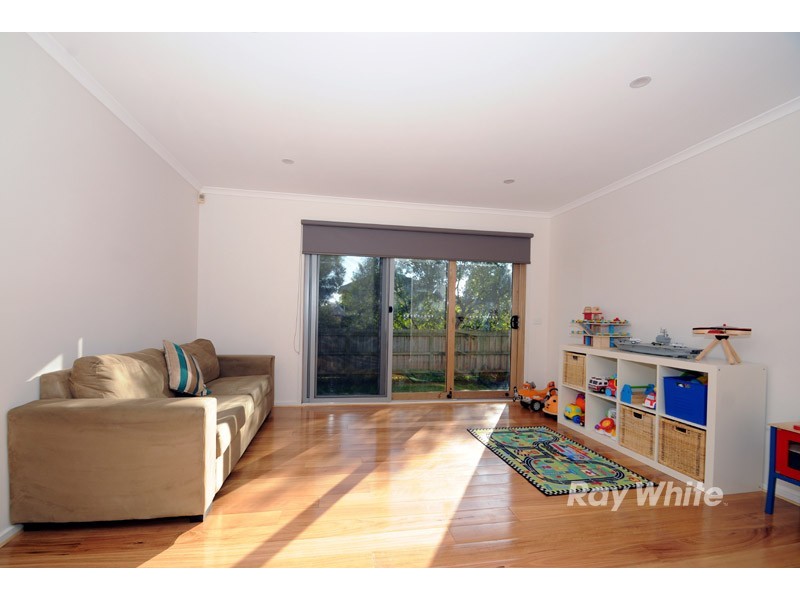 23 Watersedge Close, Knoxfield VIC 3180