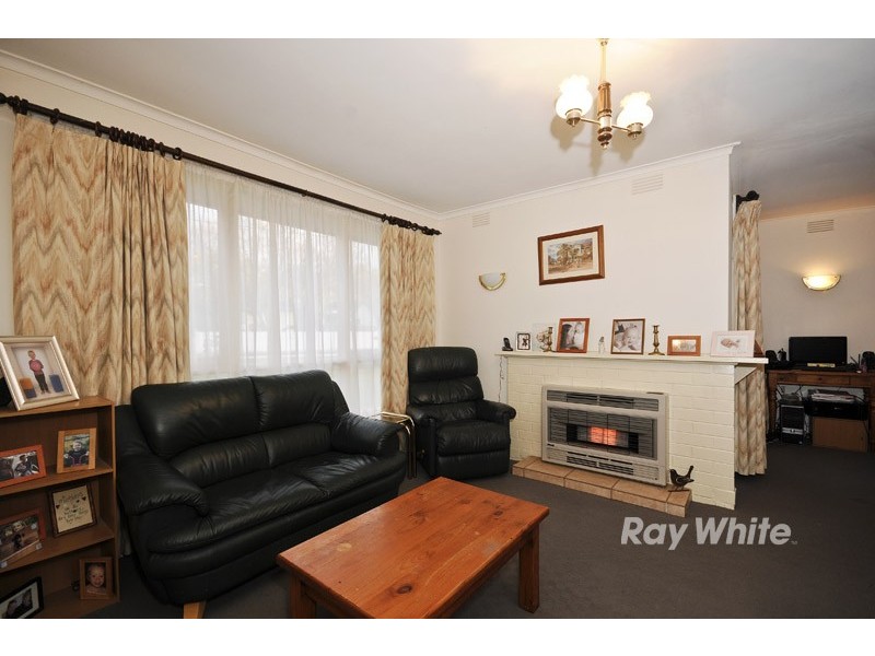 6 Mitchell Avenue, Boronia VIC 3155