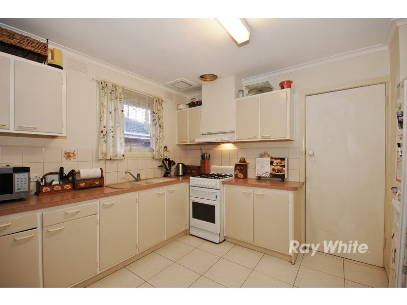 6 Mitchell Avenue, Boronia VIC 3155