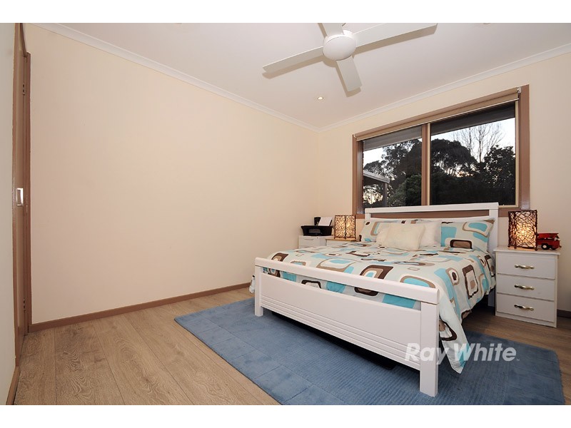 39 Watersedge Close, Knoxfield VIC 3180