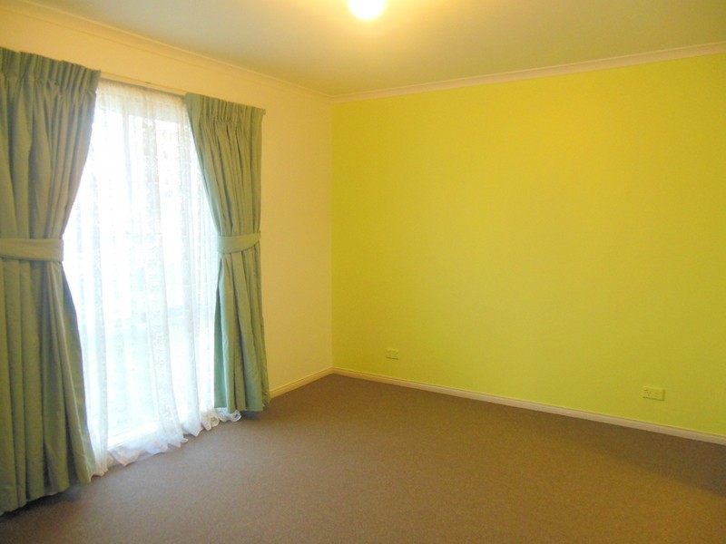 44 Oberon Drive, Carrum Downs VIC 3201