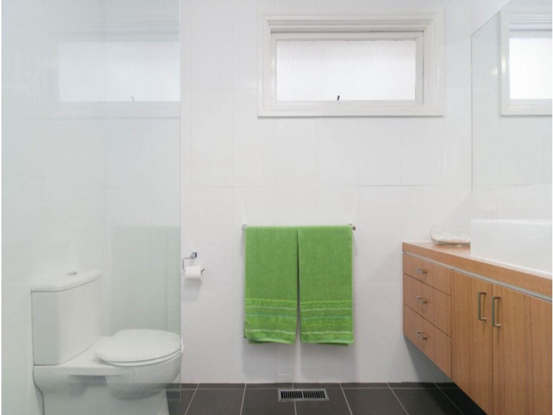 2/6 Wordsworth Street, Mooroolbark VIC 3138