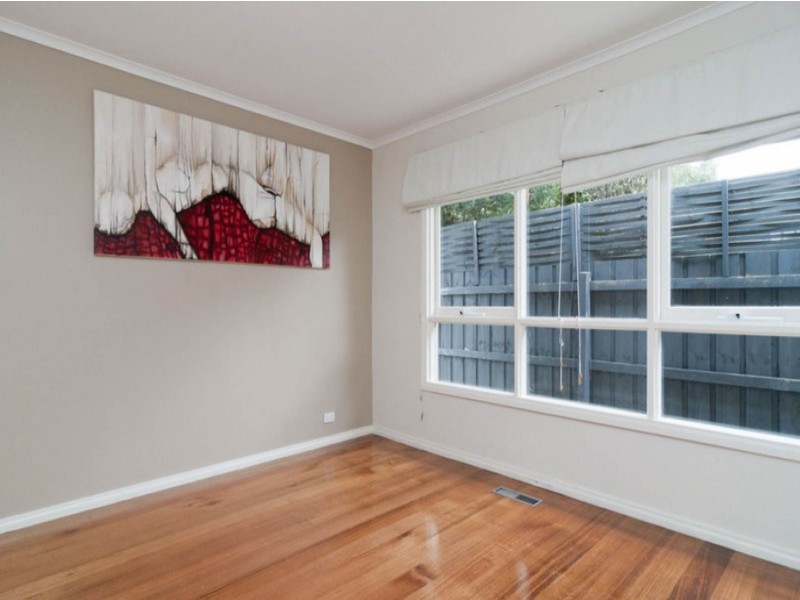 2/6 Wordsworth Street, Mooroolbark VIC 3138