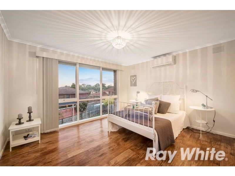 2 Glenys Court, Wantirna South VIC 3152