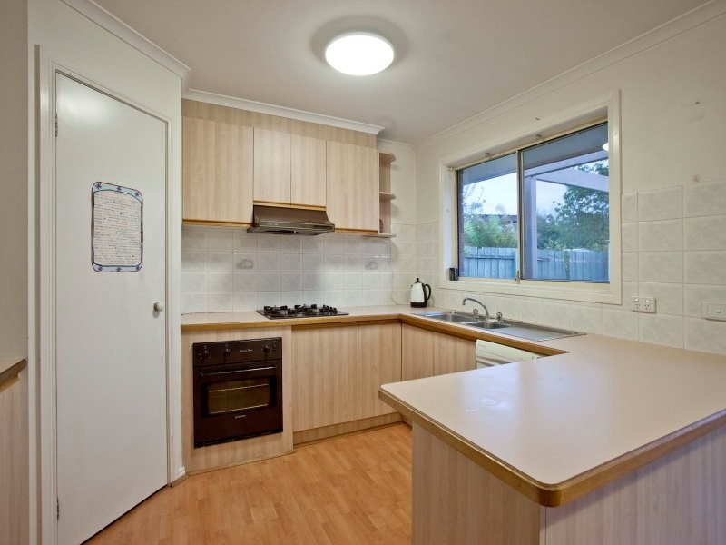 44 Greenwood Drive, Carrum Downs VIC 3201