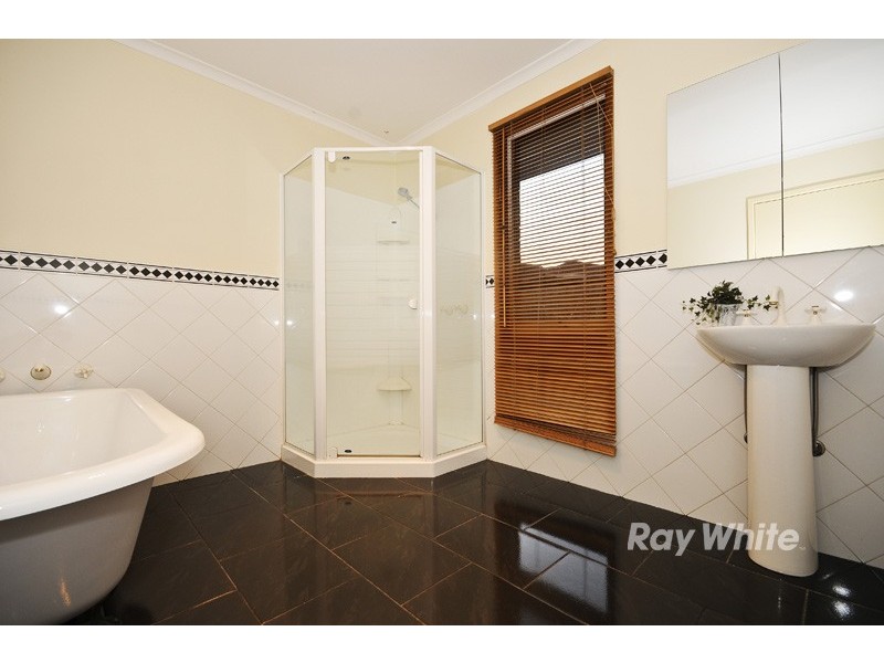 22 Kaisman Square, Wantirna VIC 3152