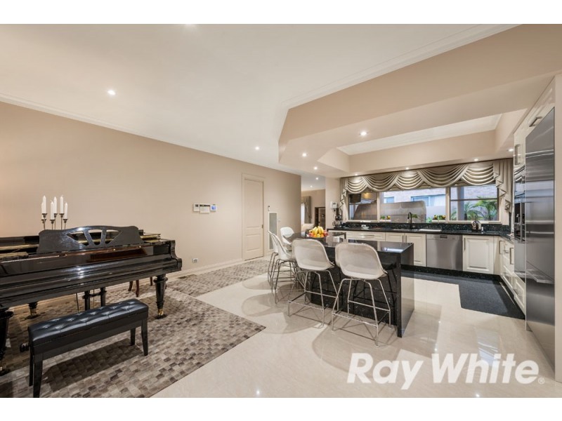 1 Nerolie Court, Wantirna South VIC 3152