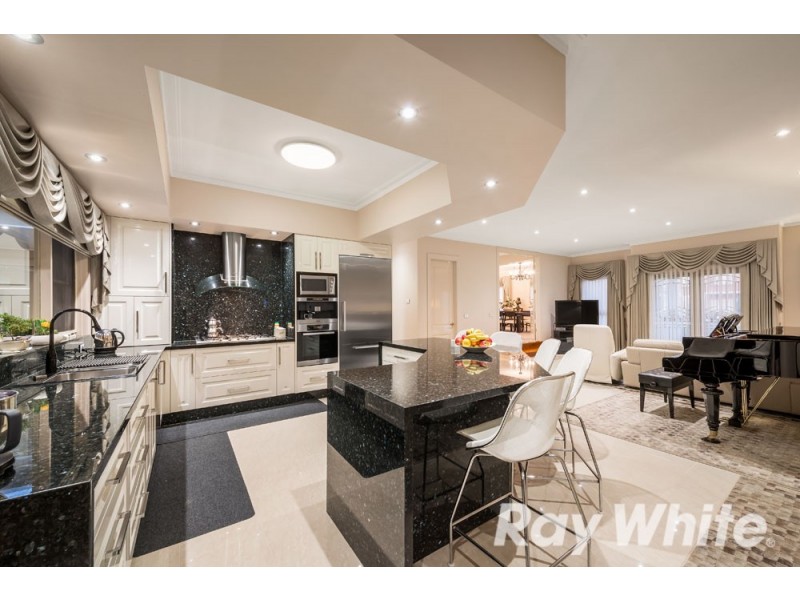 1 Nerolie Court, Wantirna South VIC 3152