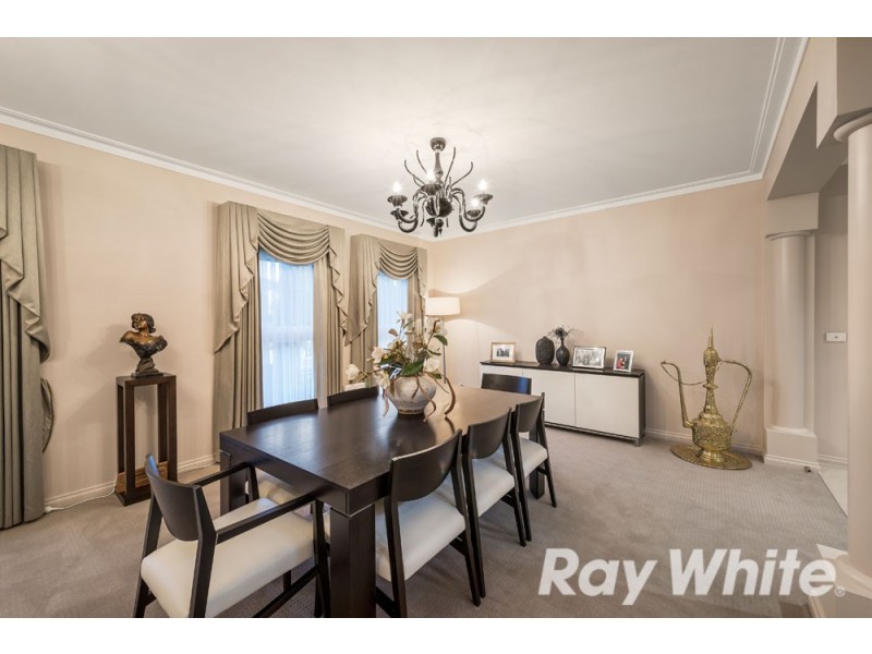 1 Nerolie Court, Wantirna South VIC 3152