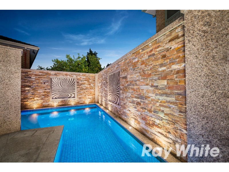 1 Nerolie Court, Wantirna South VIC 3152