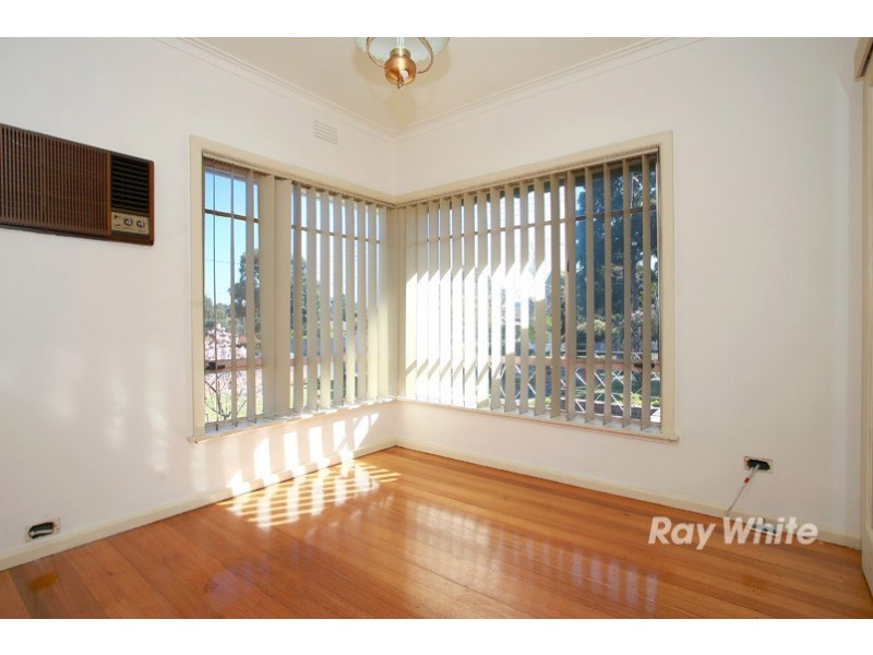 27 Tate Avenue, Wantirna South VIC 3152