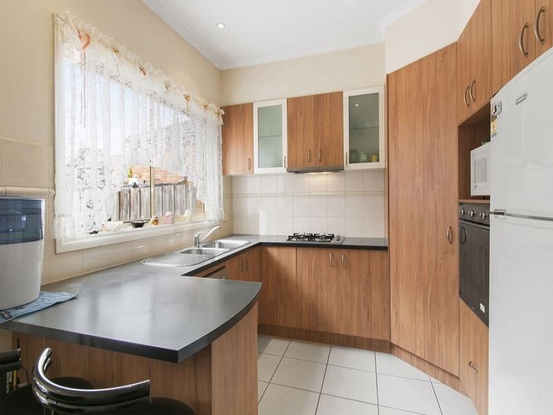 16 Watling Grove, Ferntree Gully VIC 3156