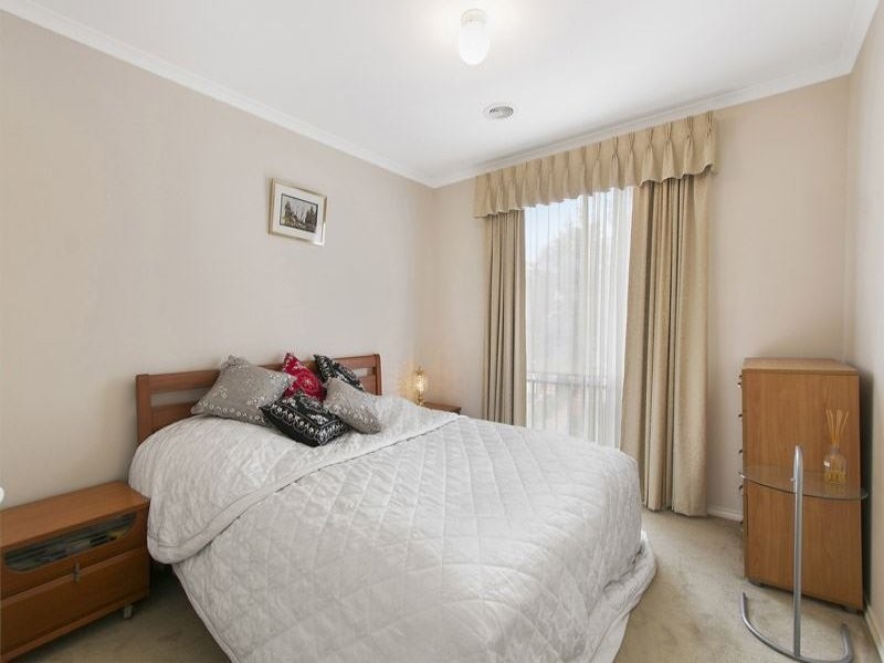 16 Watling Grove, Ferntree Gully VIC 3156