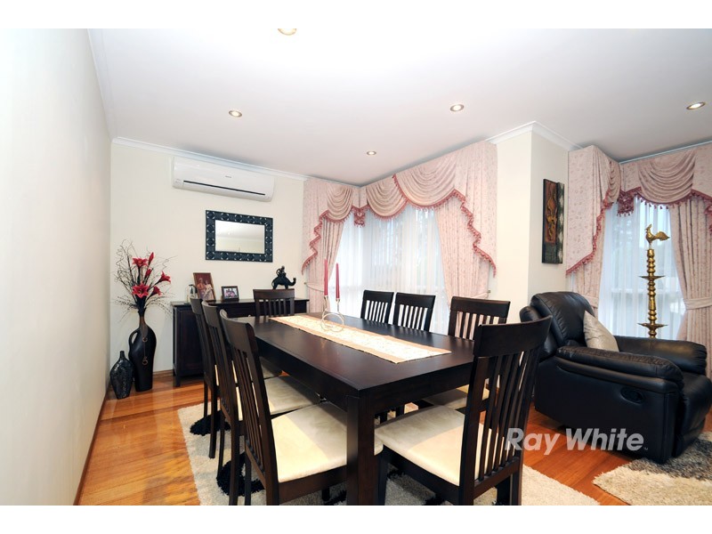 54 Sylphide Way, Wantirna South VIC 3152