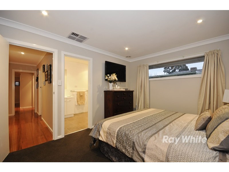 31 Susan Street, Bayswater VIC 3153