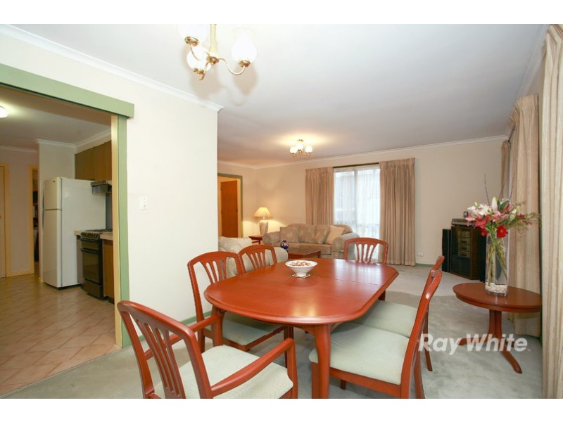 53 Merryn Grove, Wantirna South VIC 3152