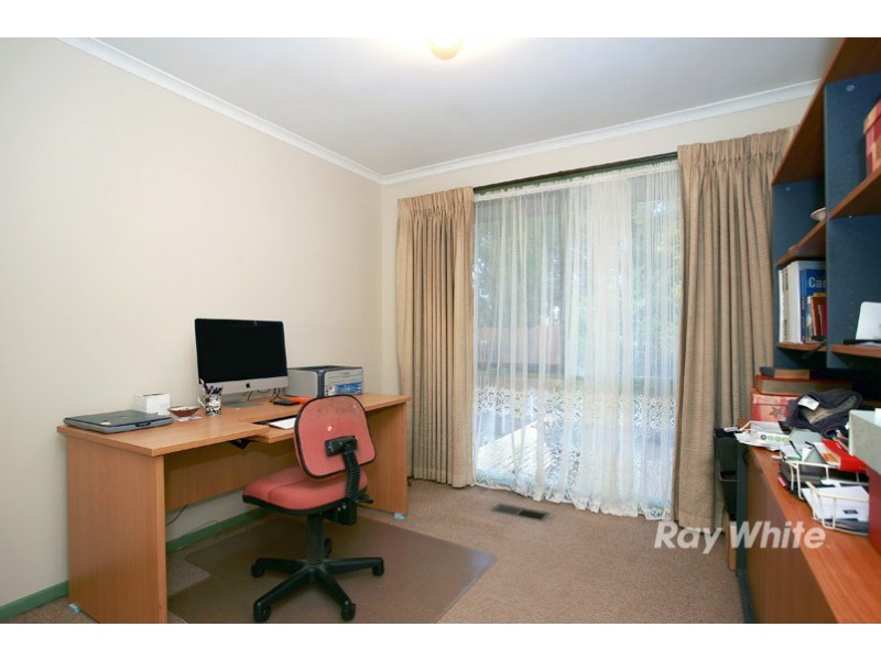 53 Merryn Grove, Wantirna South VIC 3152