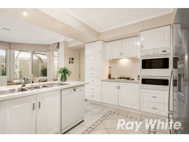 28 Tresise Avenue, Wantirna South VIC 3152