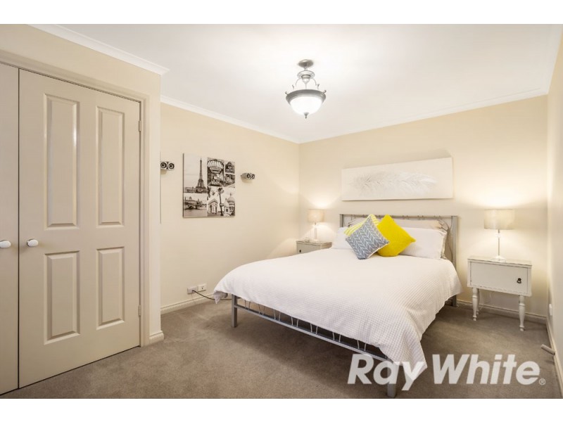 28 Tresise Avenue, Wantirna South VIC 3152