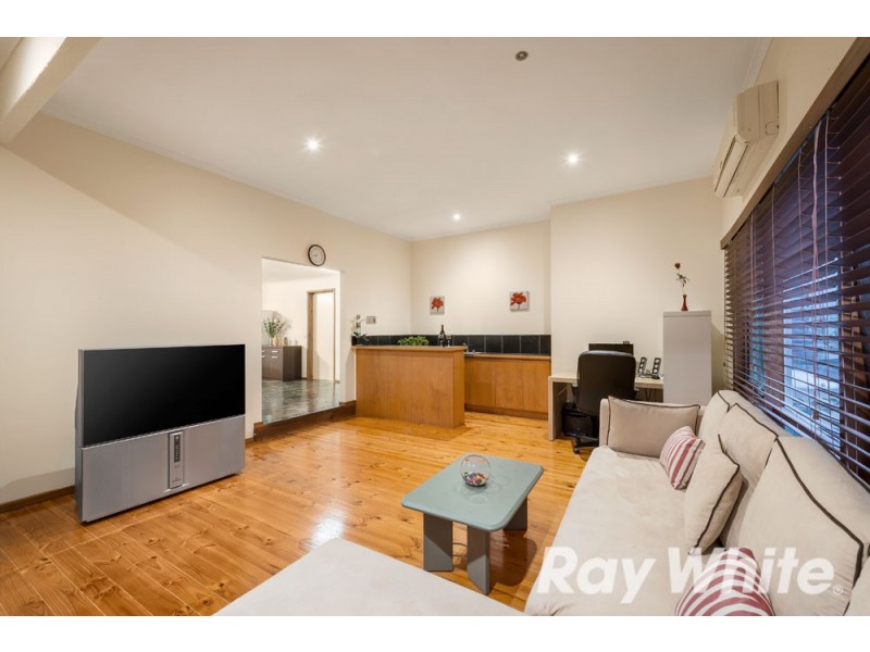 21 Haideh Place, Wantirna South VIC 3152