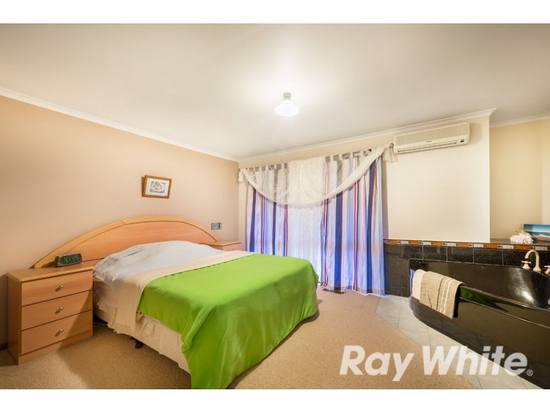 21 Haideh Place, Wantirna South VIC 3152
