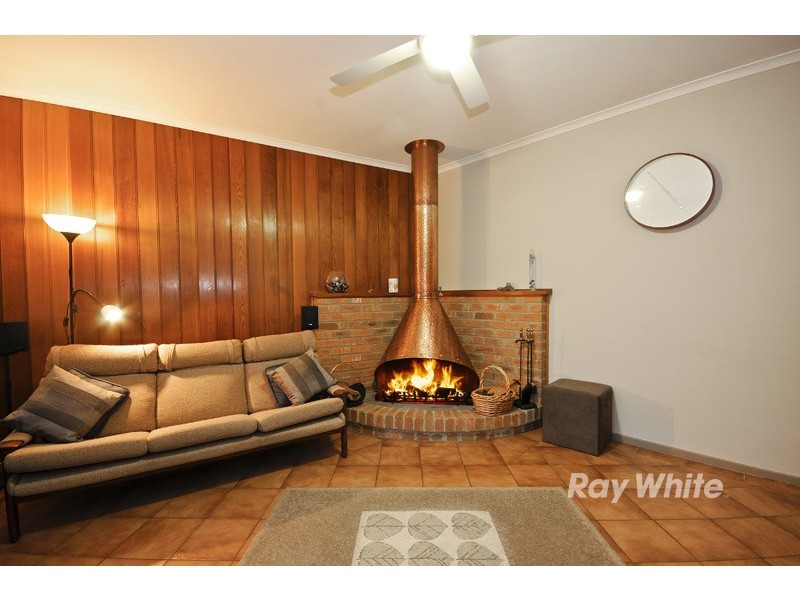 21 Saxon Avenue, Wantirna VIC 3152