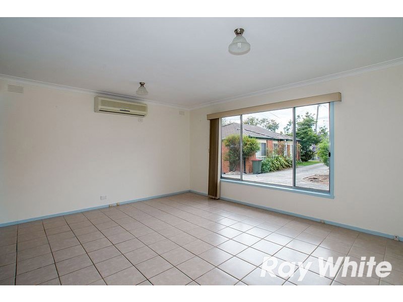 2/7 Violen Street, Bayswater VIC 3153