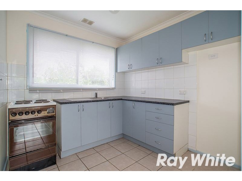 2/7 Violen Street, Bayswater VIC 3153