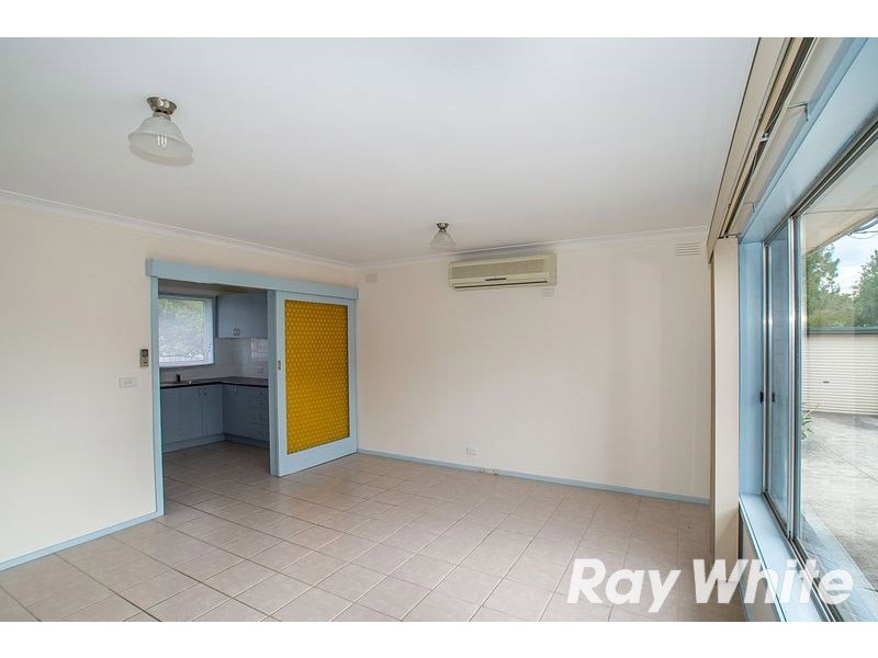 2/7 Violen Street, Bayswater VIC 3153