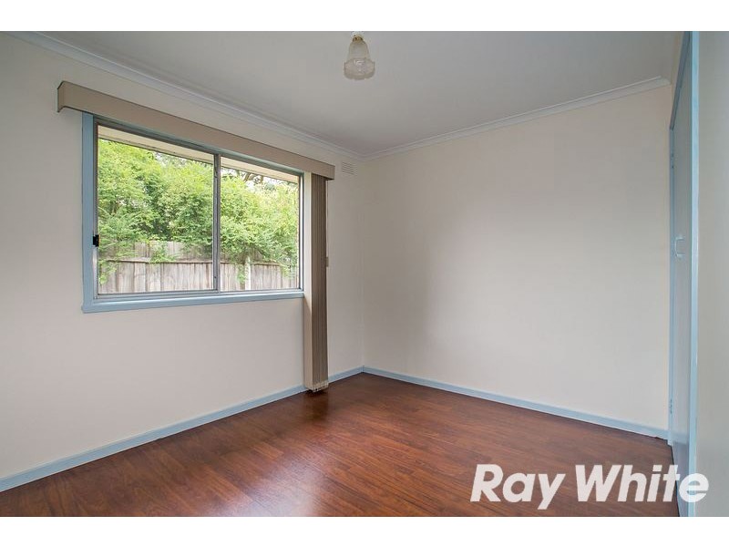 2/7 Violen Street, Bayswater VIC 3153