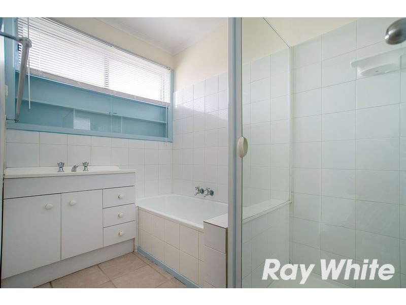 2/7 Violen Street, Bayswater VIC 3153