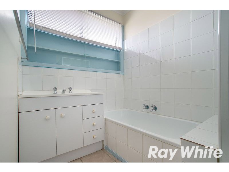 2/7 Violen Street, Bayswater VIC 3153