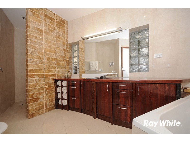 21 Haygarth Court, Wantirna South VIC 3152