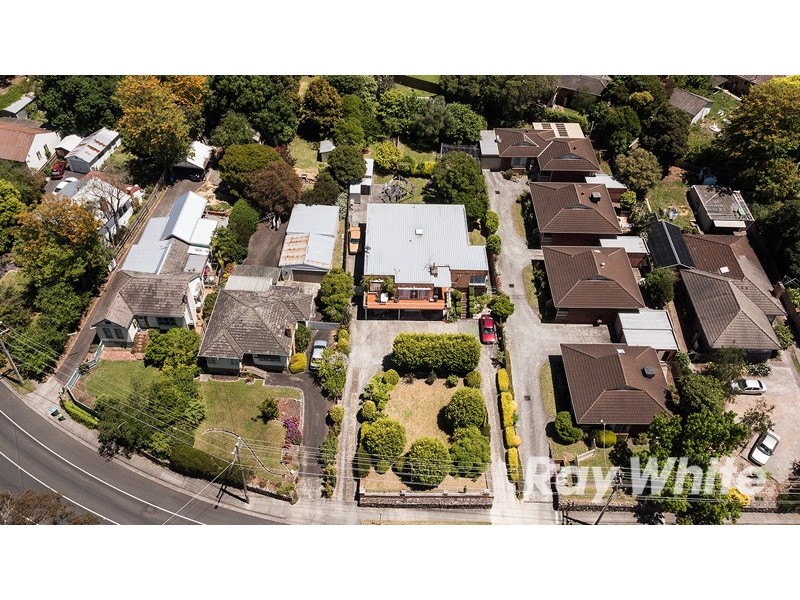 14 Mines Road, Ringwood East VIC 3135