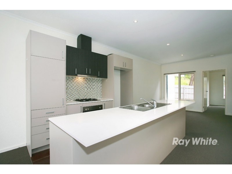 11/3-5 Milton Street, Ferntree Gully VIC 3156