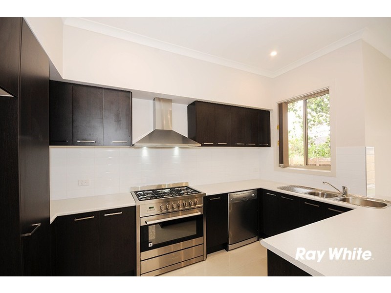 4B Larne Avenue, Bayswater VIC 3153