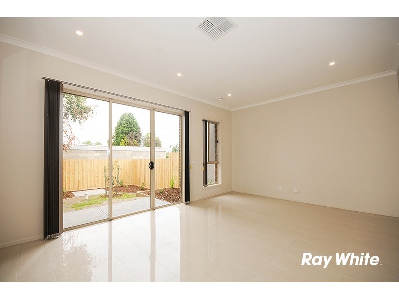 4B Larne Avenue, Bayswater VIC 3153