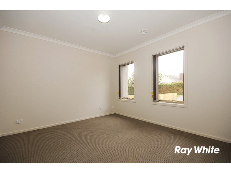 4B Larne Avenue, Bayswater VIC 3153