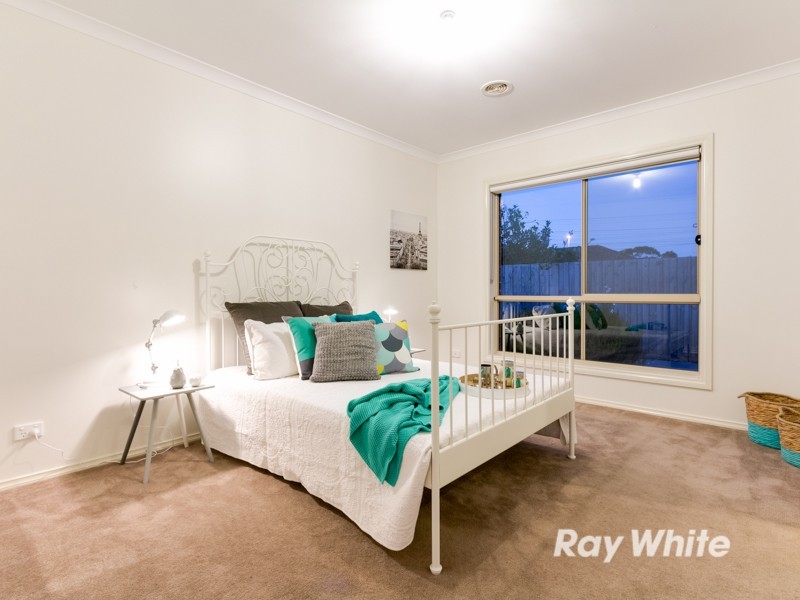 2/58 Misten Avenue, Altona North VIC 3025