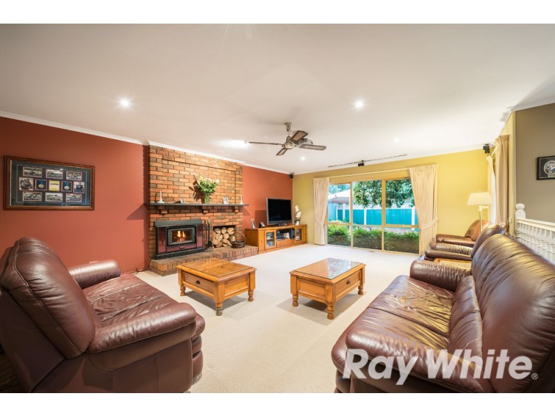 5 Damian Place, Wantirna South VIC 3152