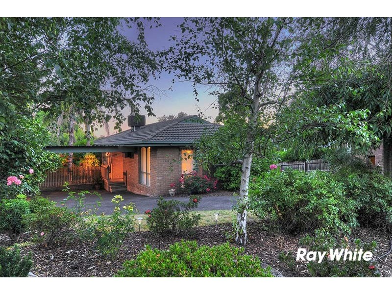 4 Terrigal Court, Bayswater VIC 3153