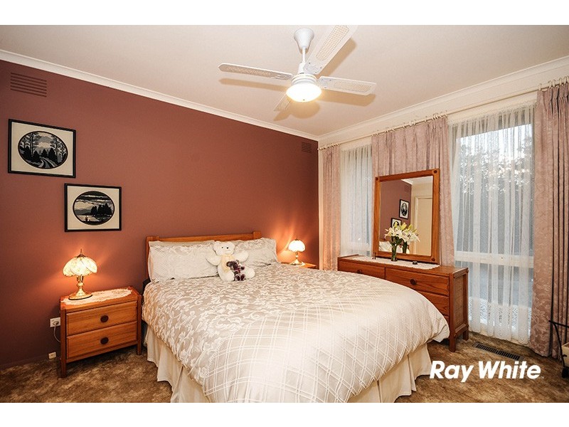 4 Terrigal Court, Bayswater VIC 3153